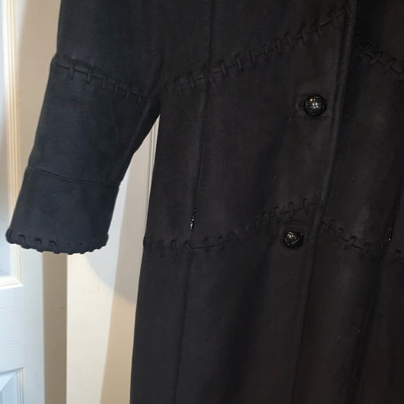 Coldwater Creek black fur coat. - Picture 4 of 7